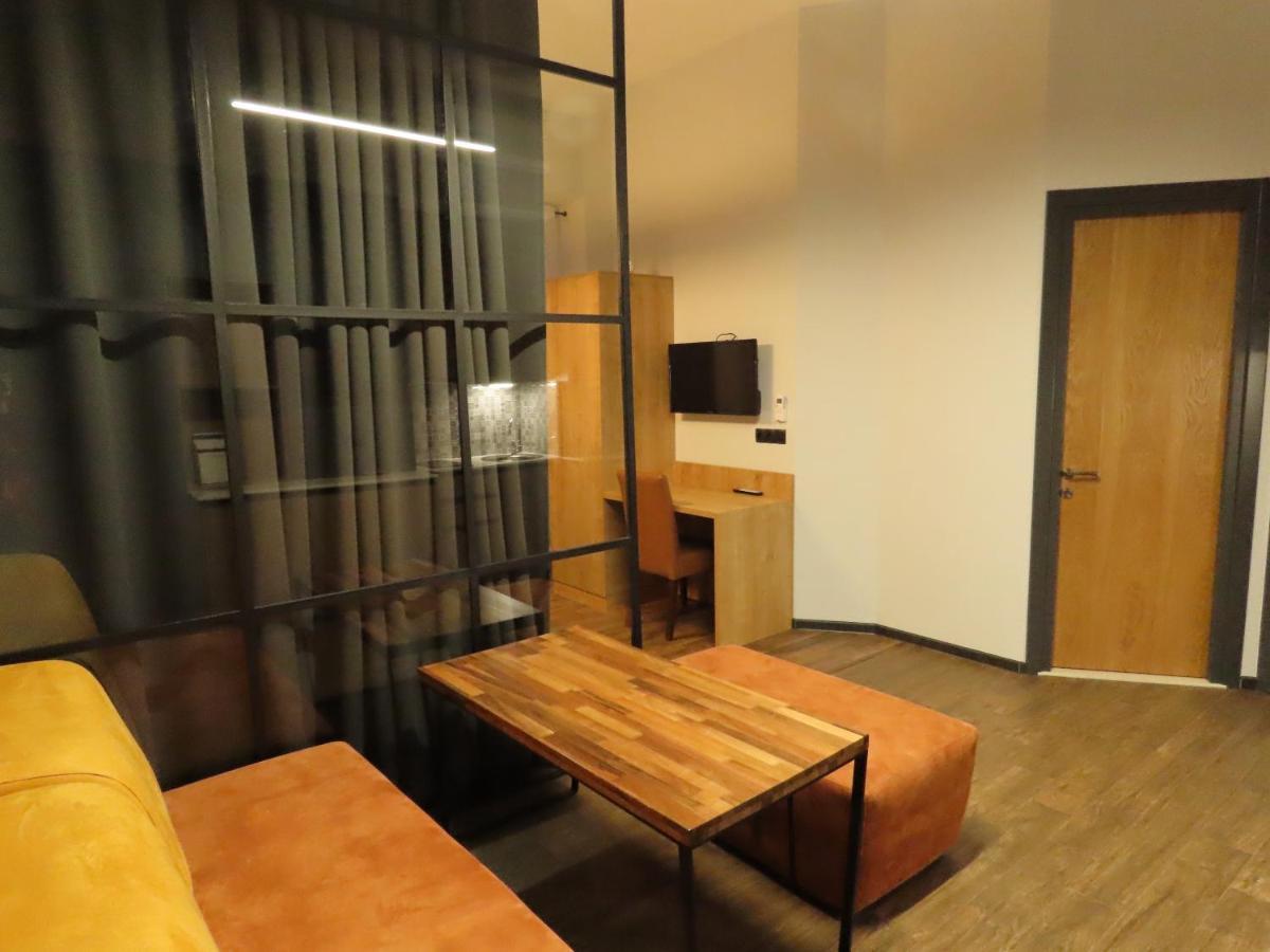 2Br Loft Apartment Near Liberty Square Tbilisi Zewnętrze zdjęcie